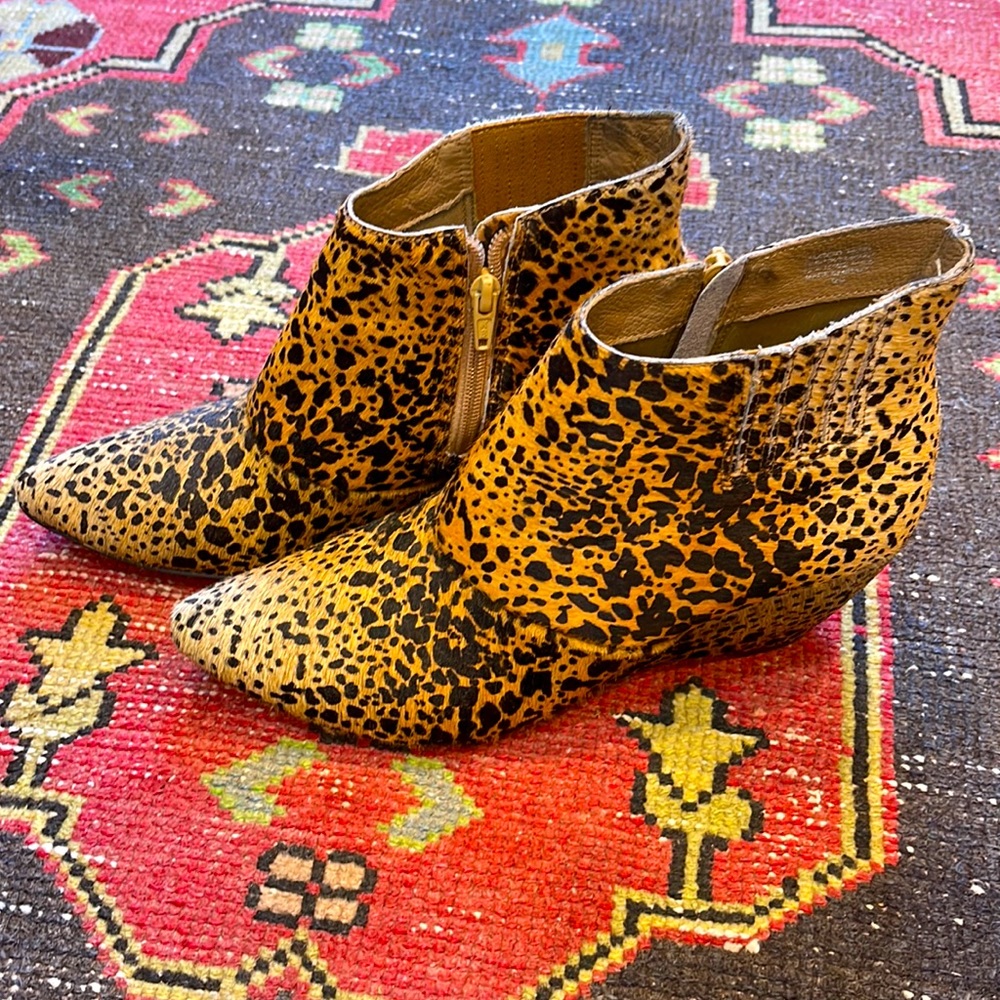 Matisse Leopard Print Pointed Toe Ankle Boots in Yellow and Black